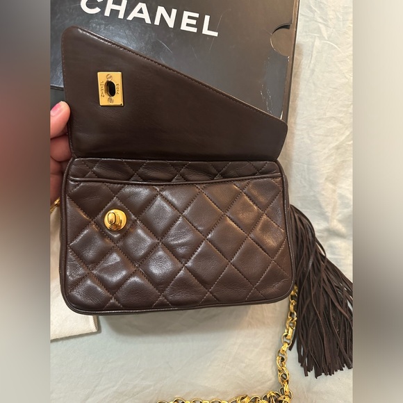 1989-1991 Vintage Chanel Lambskin Camera Bag - Picture 2 of 16